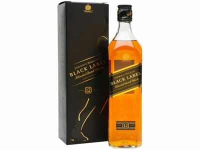 Johnnie Walker Black Label 12-ročná 40% 0,7L v kartóne
