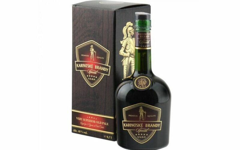 Karpatské Brandy Špeciál 40% 0,7L v kartóne