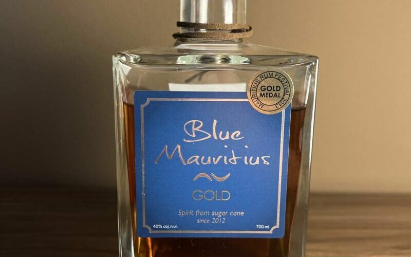 Blue Mauritius gold rum