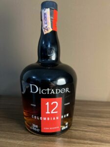 Dictador 12y – zlatom ocenený 12 ročný rum
