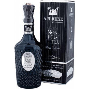 A.H. Riise Non Plus Ultra Black Edition 25y 42% 0,7 l (kartón)